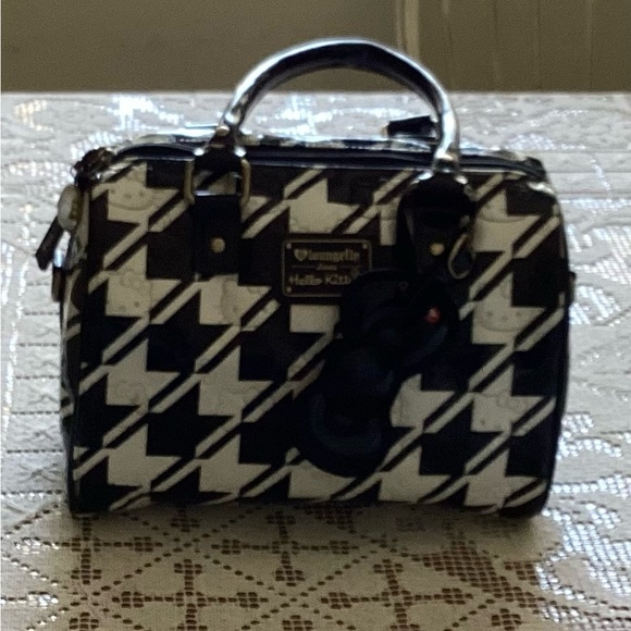 Hello Kitty by Loungefly Purse - Picture 2 of 3